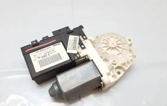 Lancia Phedra Front door window regulator with motor 1400208580