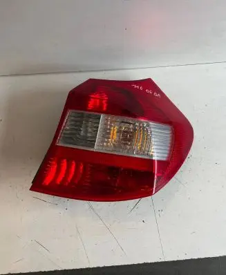 BMW 1 E81 E87 Rear/tail lights 021864