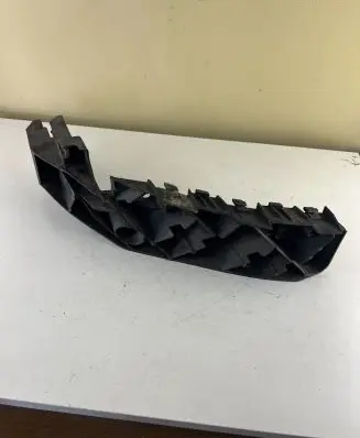Jeep Grand Cherokee Headlight/headlamp mounting bracket