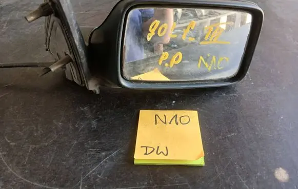Volkswagen Golf III Manual wing mirror