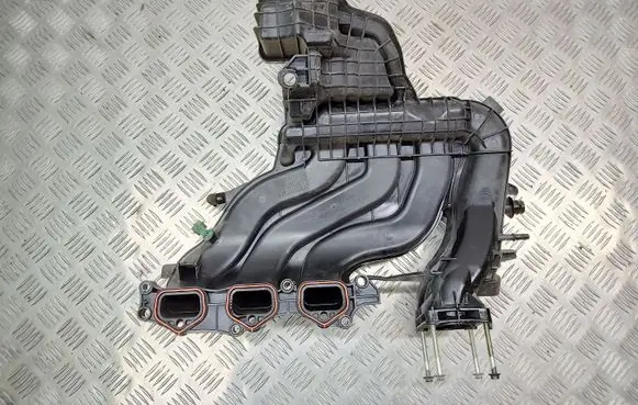 Smart ForFour II W453 Intake manifold