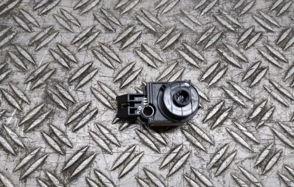 Opel Insignia A Ignition lock contact 
