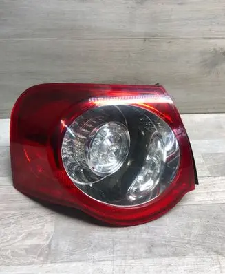 Volkswagen PASSAT B6 Rear/tail lights 3C9945095N