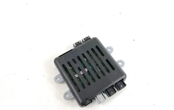 Tesla Model X Other control units/modules 104282900F