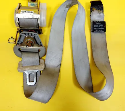 Hyundai Trajet Rear seatbelt 89850-3A000