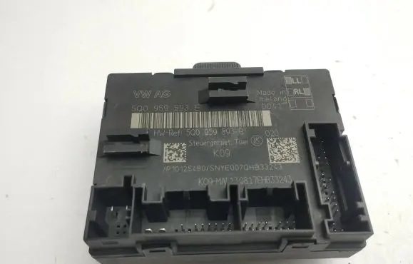 Audi Q2 - Door control unit/module 5Q0959593E