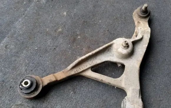 Chrysler Sebring (ST-22 - JR) Front lower control arm/wishbone 4616579LH