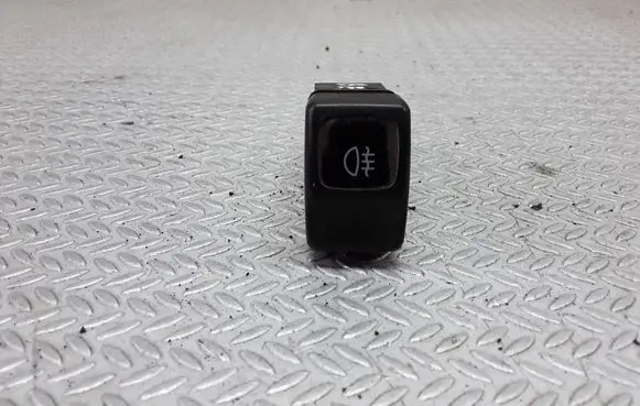 Fog light switch