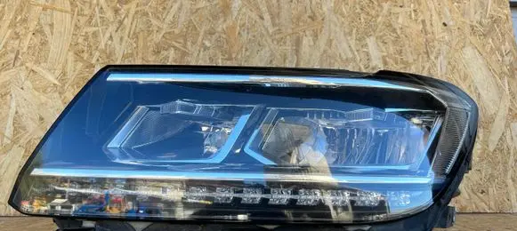 Volkswagen Tiguan Headlight/headlamp 5NB941035B 3545066