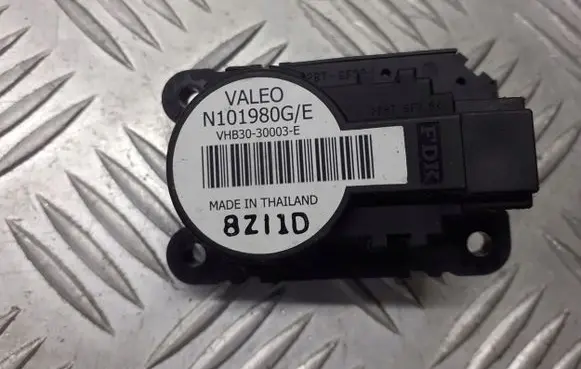 Renault Megane III A/C air flow flap actuator/motor N101980G