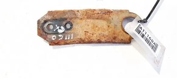 Opel Zafira A Radiator mount bracket 