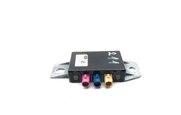 Jaguar F-Type Aerial antenna amplifier DPLA19C097BA