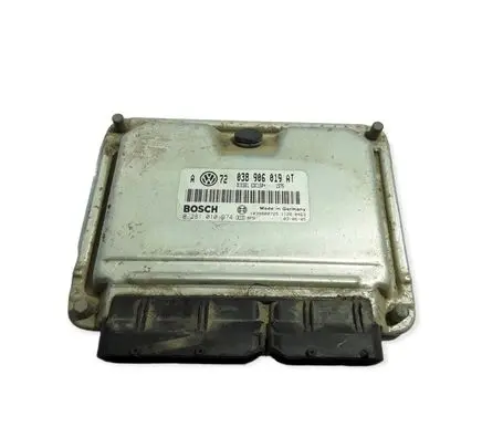 Volkswagen Golf IV Engine control unit/module 038906019