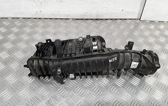 BMW 2 F46 Intake manifold 8655825