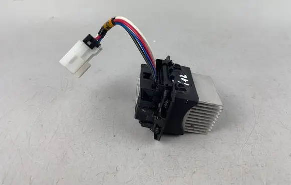 Subaru Impreza IV Heater blower motor/fan resistor T1000034ZC