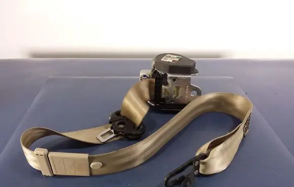Audi A8 S8 D3 4E Front seatbelt 4E1857706