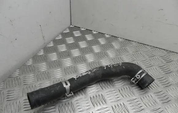 Toyota Yaris Engine coolant pipe/hose VD18961