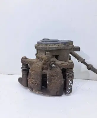 Audi A5 8T 8F Hand brake/parking brake motor 32335478