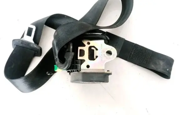 Audi A3 S3 8L Front seatbelt 8L3857706A 560560000B