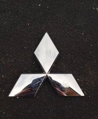 Mitsubishi Space Star Manufacturer badge logo/emblem 7415A603