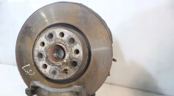 Skoda Octavia Mk3 (5E) Front wheel hub spindle knuckle