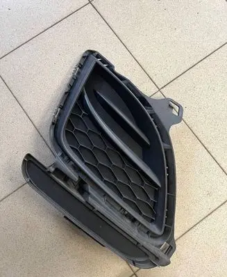 Mazda 6 Front fog light trim/grill GDK450C11