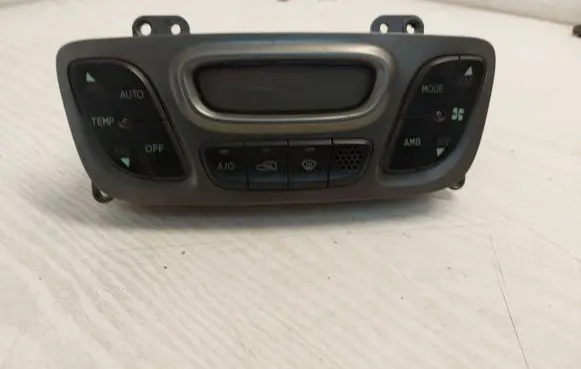 Hyundai Santa Fe Climate control unit 3E02AVS