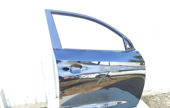 Hyundai Tucson TL Front door