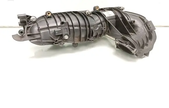 BMW 1 E81 E87 Intake manifold 7797384 7798885 7804742