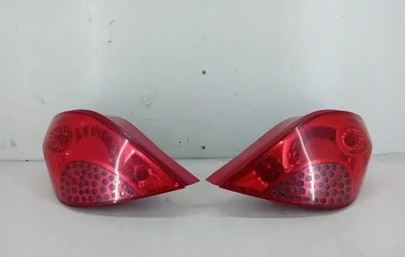 Peugeot 207 Rear/tail lights set 