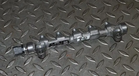 Hyundai i40 Fuel main line pipe 314002A420 0281002863