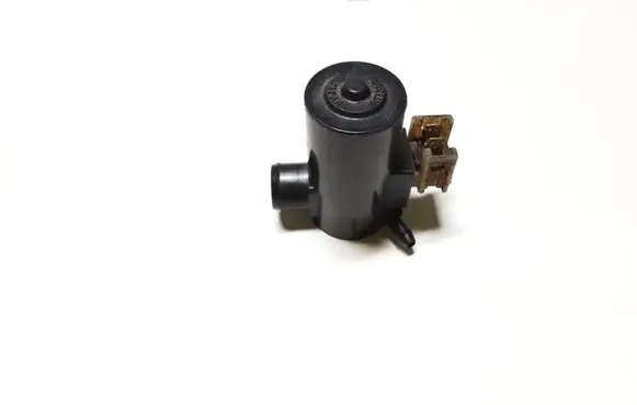 Honda CR-V Windscreen/windshield washer pump