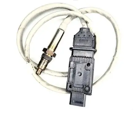 Audi Q3 F3 Lambda probe sensor 05L907807CM