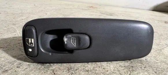 Volvo S70 V70 V70 XC Electric window control switch 9496599 458521