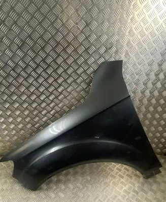Audi Q7 4L Fender 4L0821105