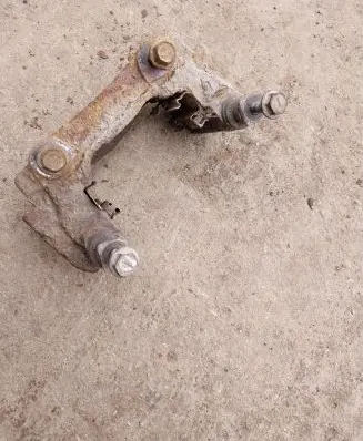 Toyota Verso Brake caliper pad carrier rear 