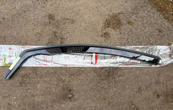 Audi Q7 4L Front door coupe wind deflector