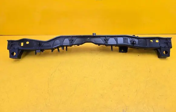 Renault Duster II Radiator support slam panel bracket 625006891R