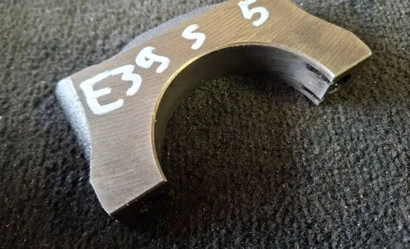 BMW 5 E39 Crankshaft Holder 