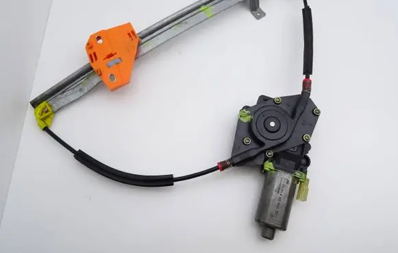 Ford Fiesta Front door window regulator with motor 0130821683 96FGA3200BE
