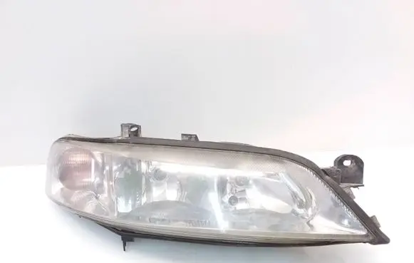 Opel Vectra B Headlight/headlamp 90586845