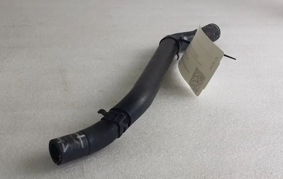 Volkswagen Golf VII Engine coolant pipe/hose 5Q0122101