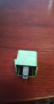 BMW 5 E39 Other relay 8373700