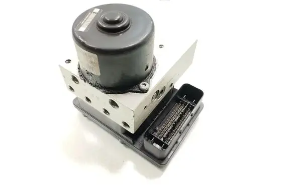 Mercedes-Benz C W203 ABS Pump A0365454032 A0064310302