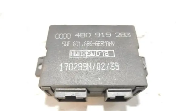 Audi A6 S6 C5 4B Parking PDC control unit/module 4B0919283 F601686