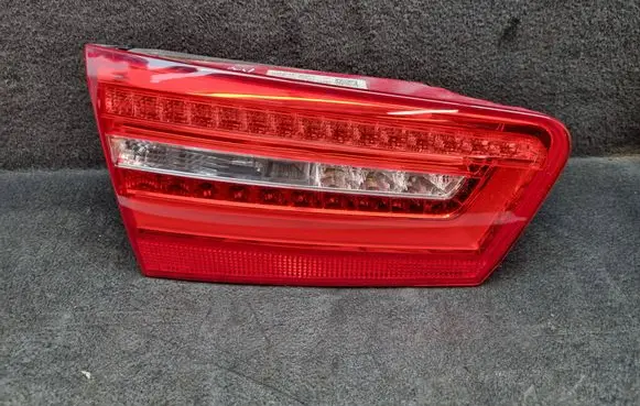 Audi A6 S6 C7 4G Tailgate rear/tail lights 4G9945093B
