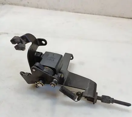 Mercedes-Benz E W210 Accelerator pedal position sensor A0125423317