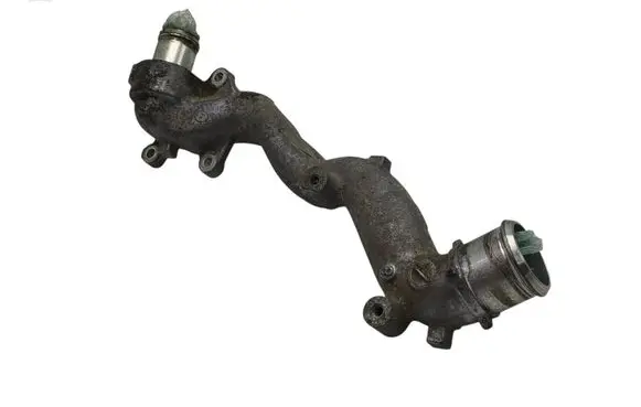 Subaru Forester SK Engine coolant pipe/hose 