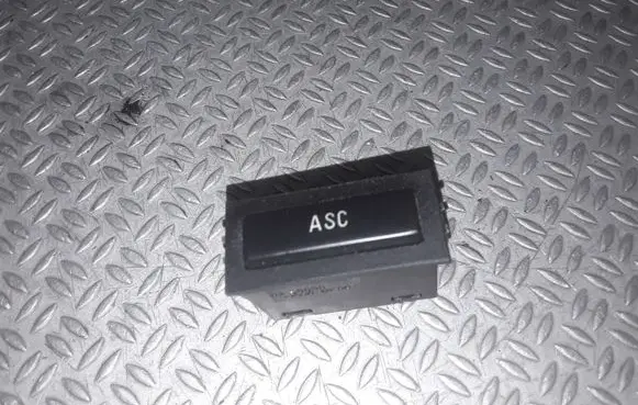 BMW 3 E46 ESP (stability program) switch 0345939 03052360