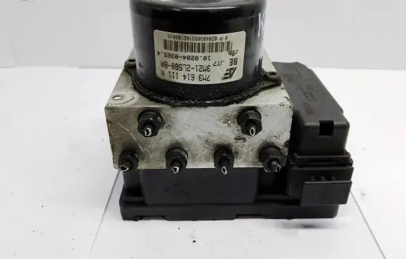 Volkswagen Sharan ABS Pump 7M3907379D
